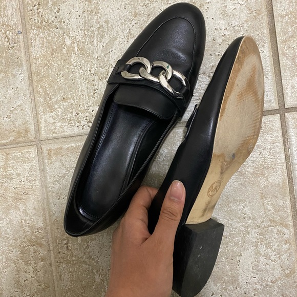 Michael Kors Shoes - Picture 2 of 3